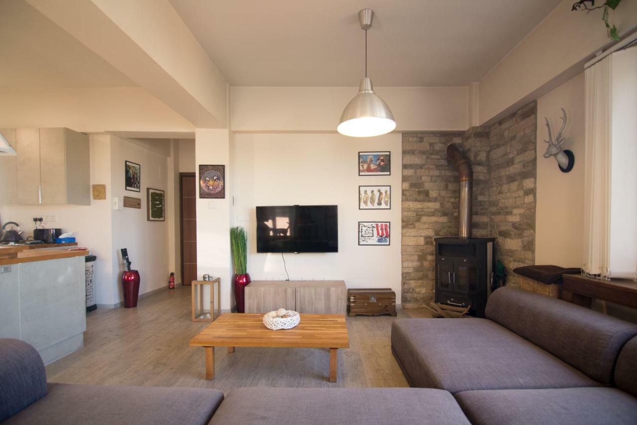Appartamento Vas' Penthouse Nicosia Esterno foto