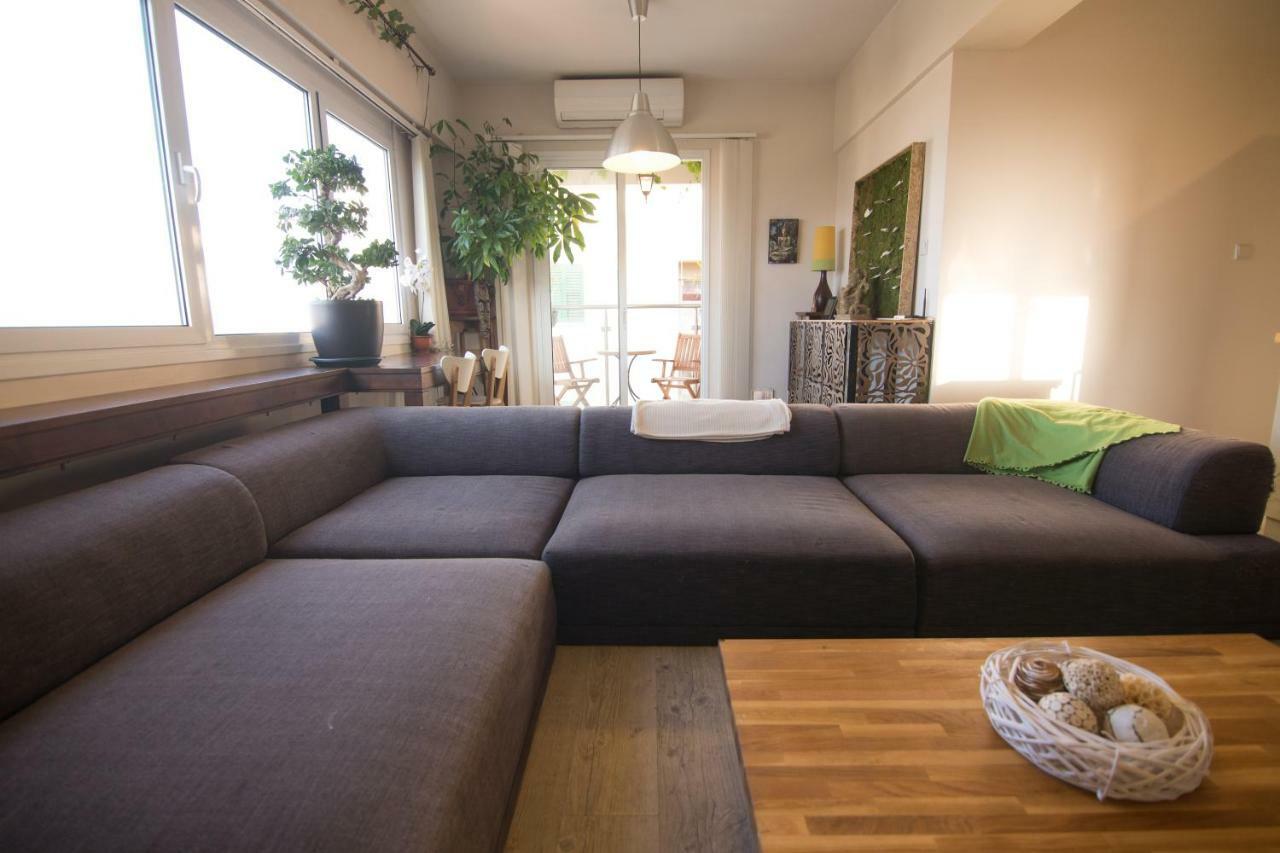 Appartamento Vas' Penthouse Nicosia Esterno foto