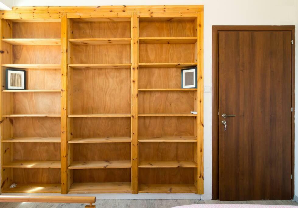 Appartamento Vas' Penthouse Nicosia Esterno foto