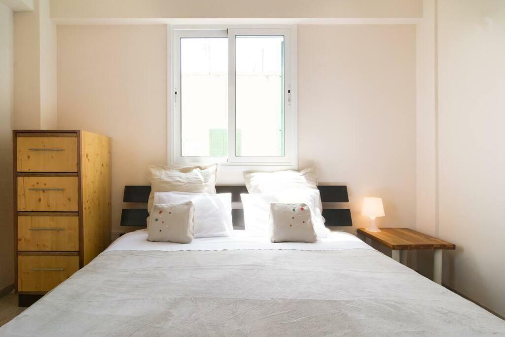 Appartamento Vas' Penthouse Nicosia Esterno foto