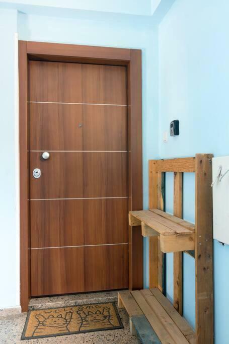 Appartamento Vas' Penthouse Nicosia Esterno foto