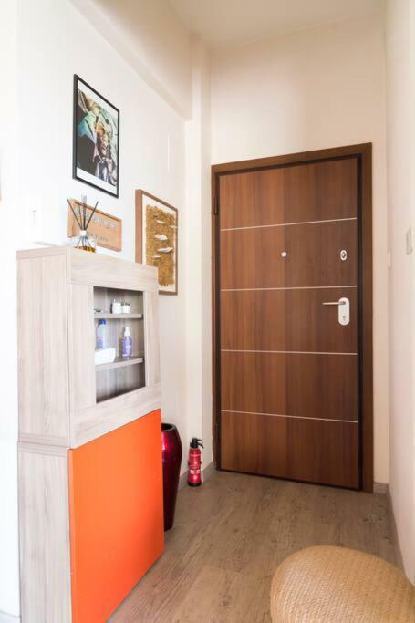 Appartamento Vas' Penthouse Nicosia Esterno foto